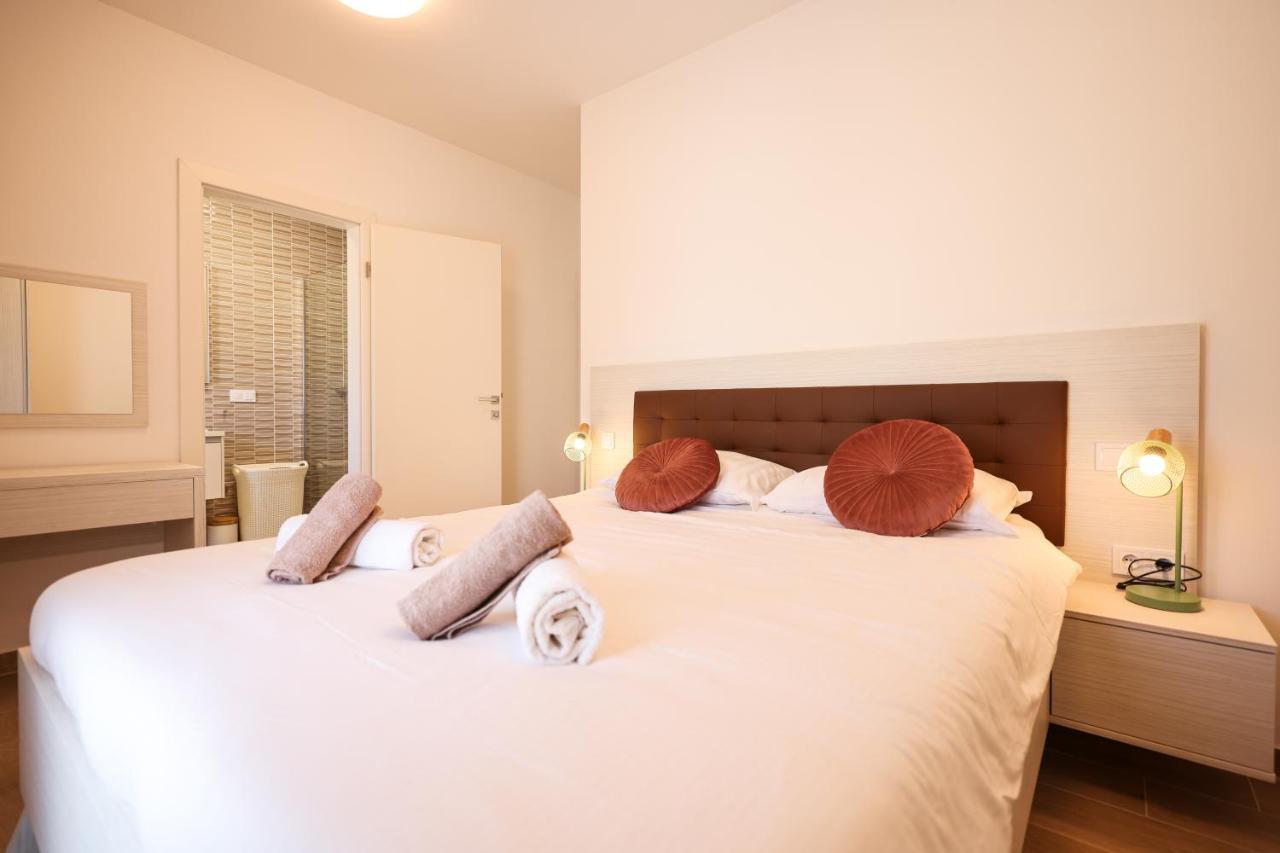 Golden Sunset Luxury Apartment ザダル エクステリア 写真