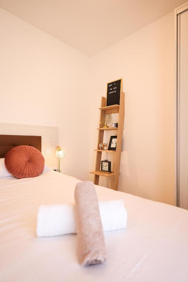 Golden Sunset Luxury Apartment ザダル エクステリア 写真